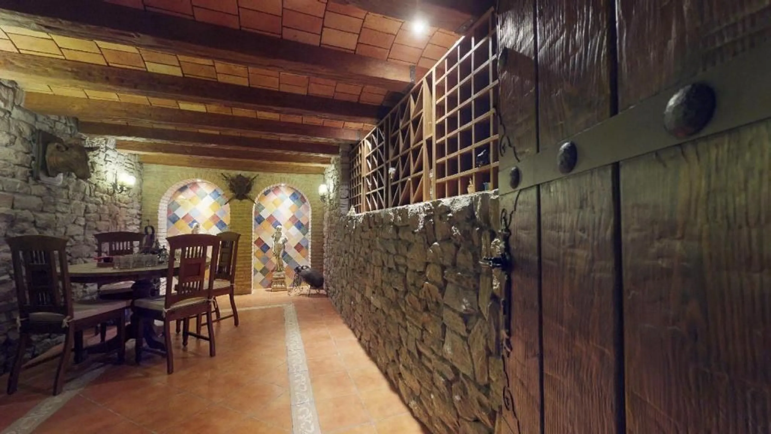 EXCLUSIVA VILLA EN VENTA EN CALPE CON MARAVILLOSAS VISTAS AL MAR