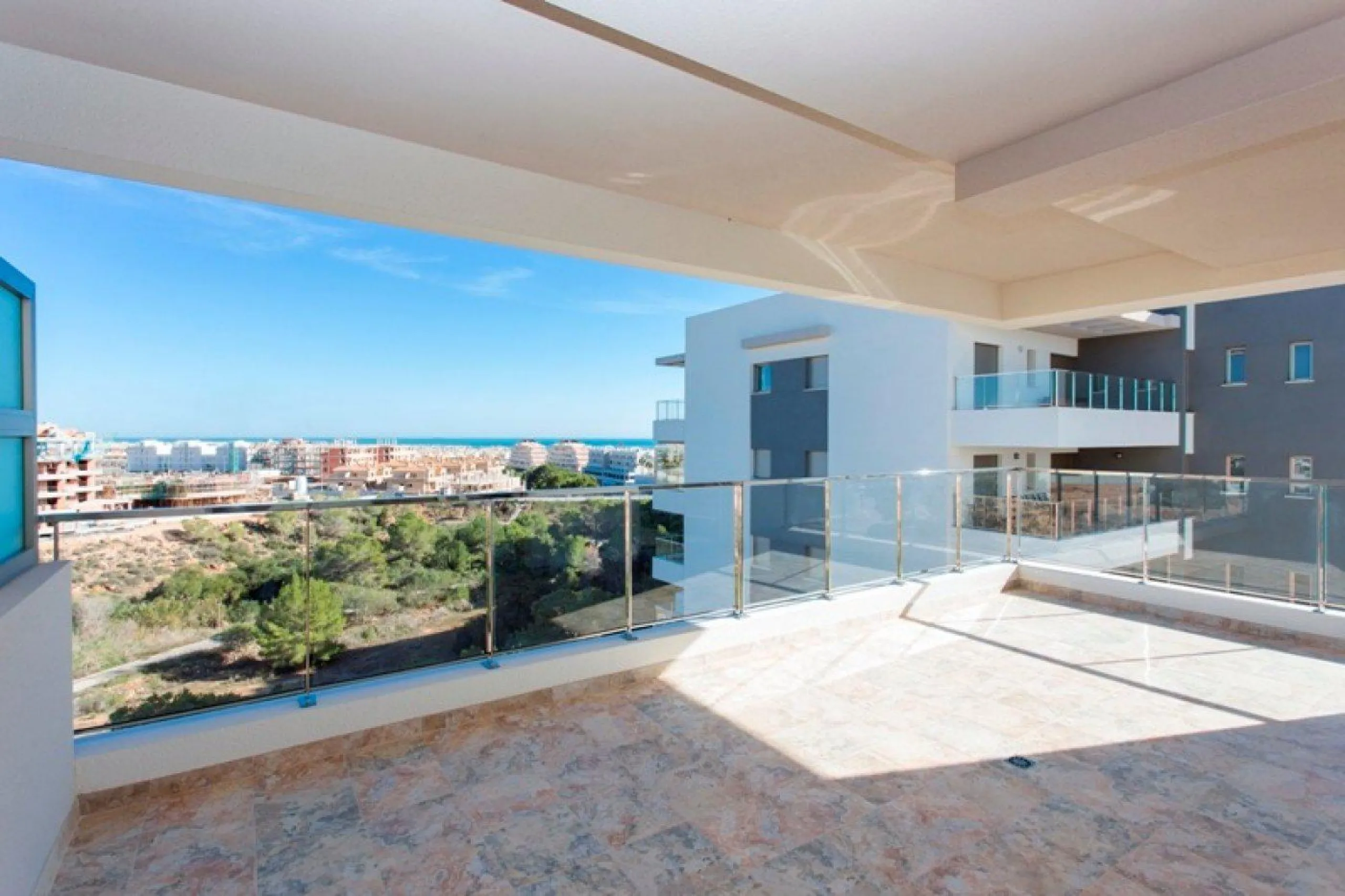 New apartments at residential with Spa, Sauna and Gym