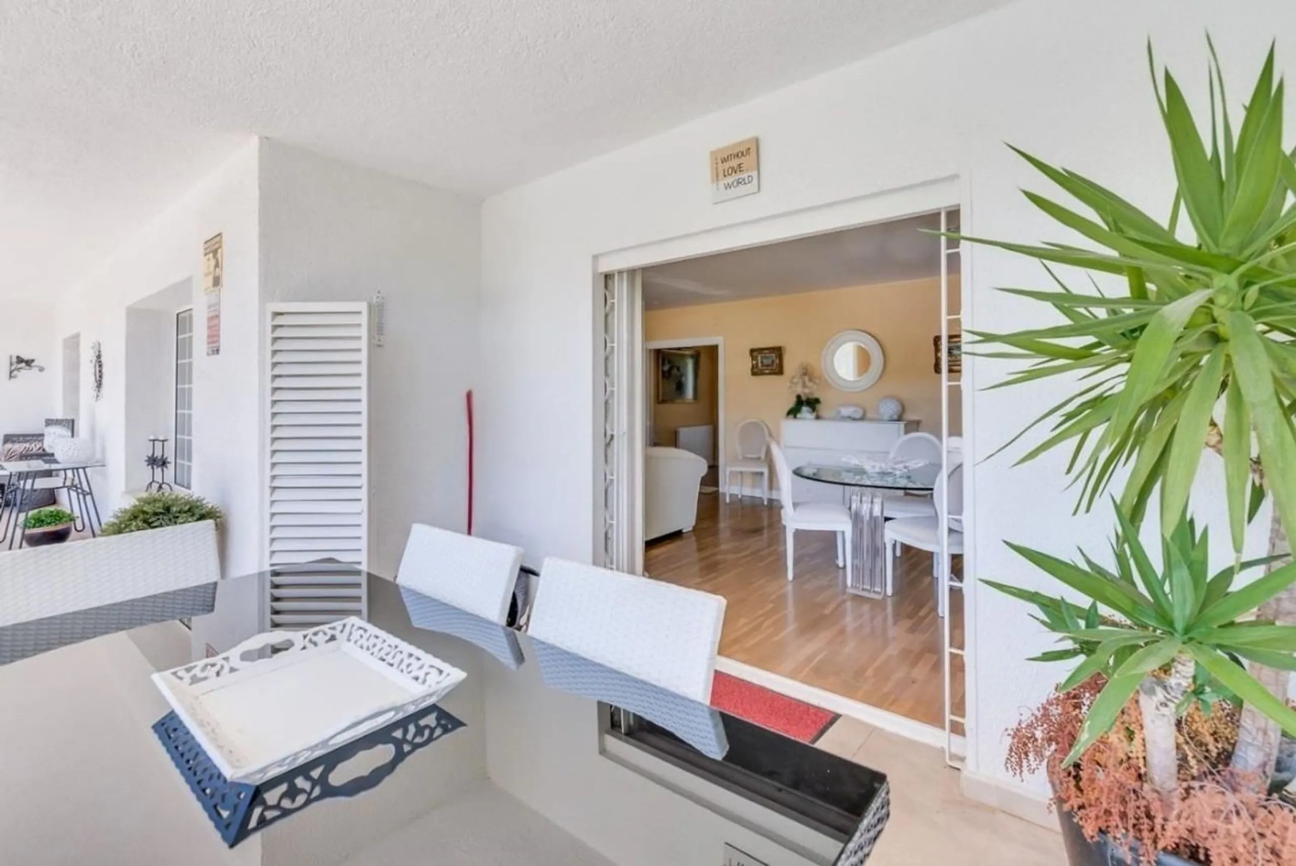 Spacious and bright house with garden in Valldoreix, Sant Cugat del Valles