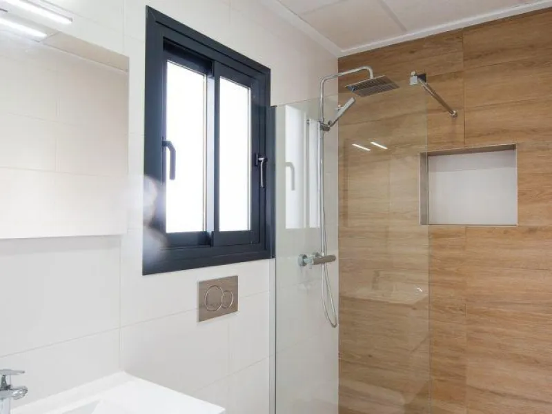 Detached villa with private pool