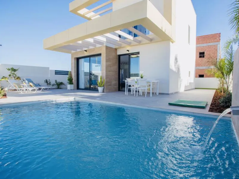Detached villa with private pool