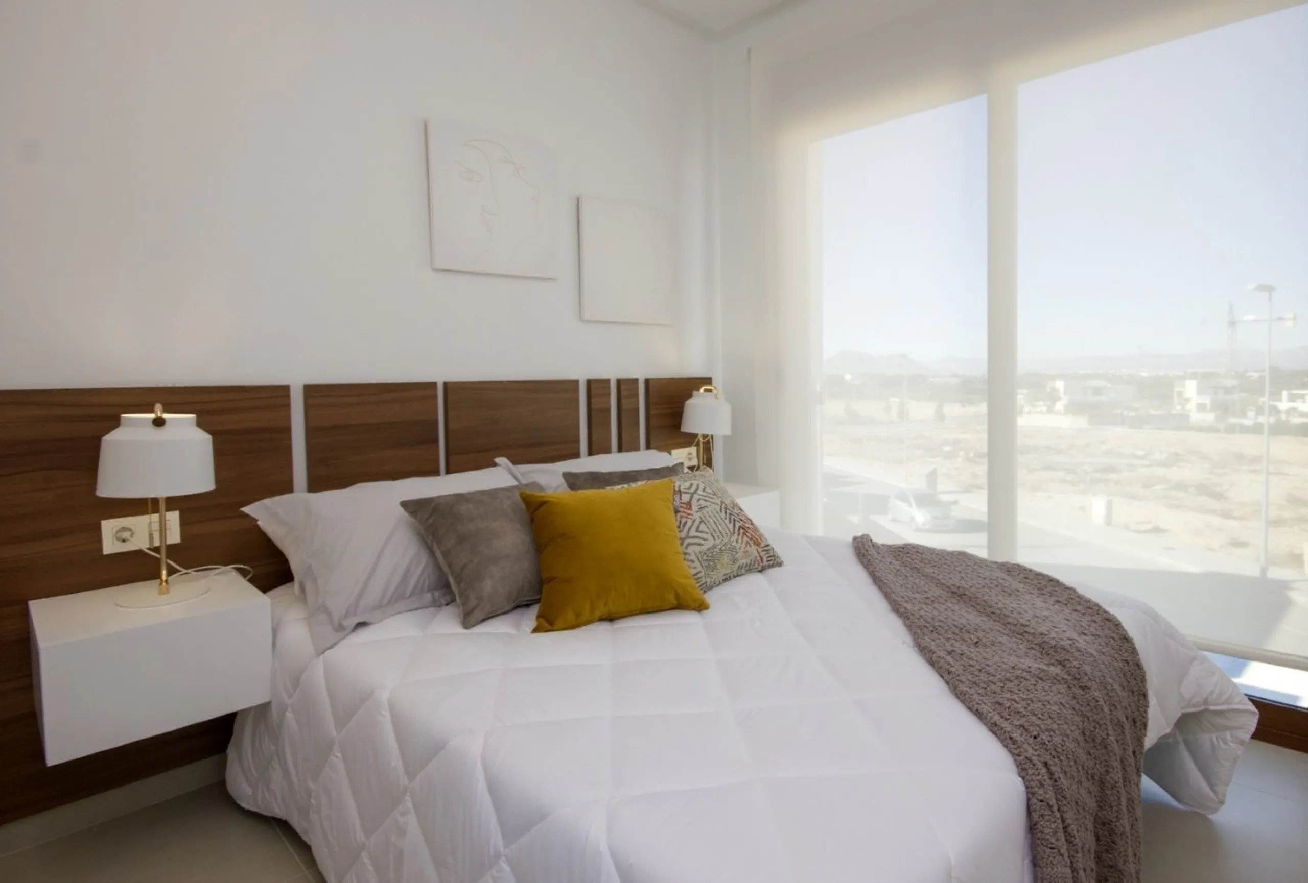 BRAND NEW VILLAS IN CIUDAD QUESADA !!!