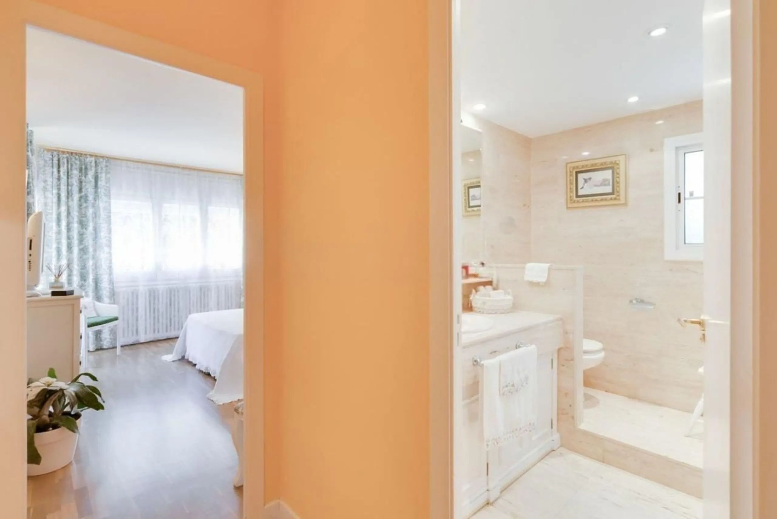 Spacious and bright house with garden in Valldoreix, Sant Cugat del Valles