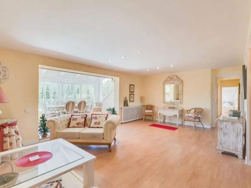 Spacious and bright house with garden in Valldoreix, Sant Cugat del Valles