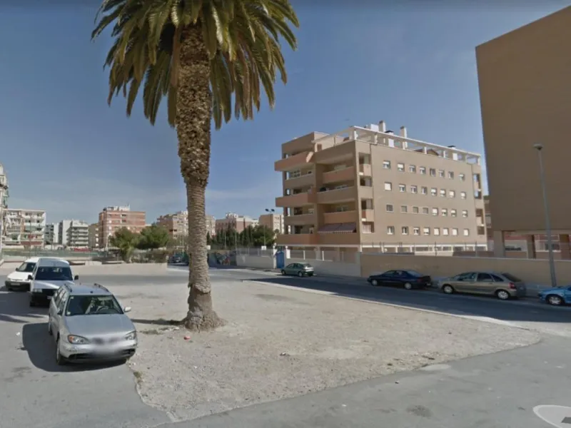 Solar edificable en Nou Alacant