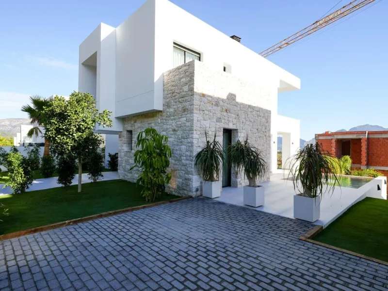 Villas independientes con vistas al mar