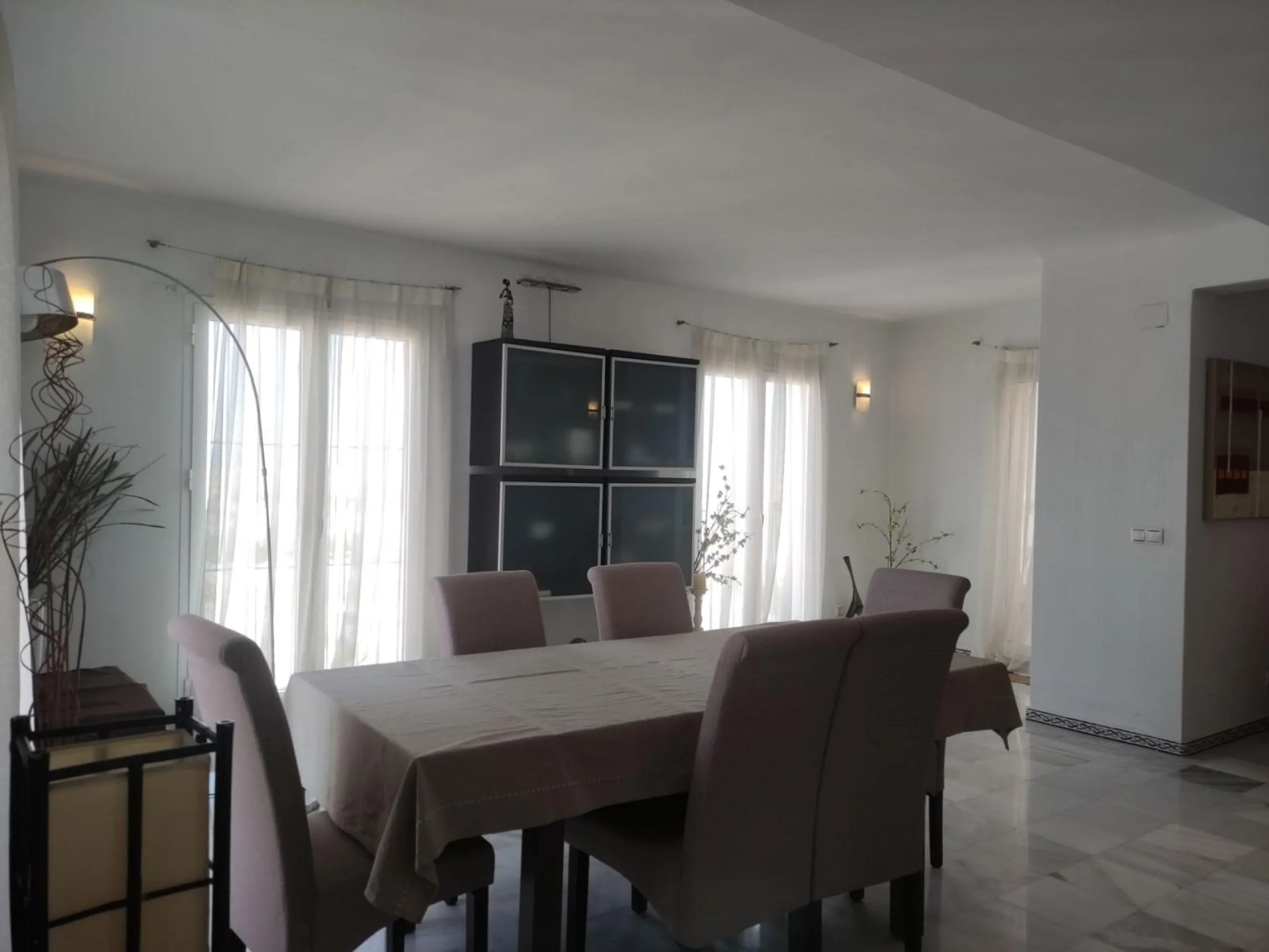 Ático duplex con vistas al mar en Torrevieja.