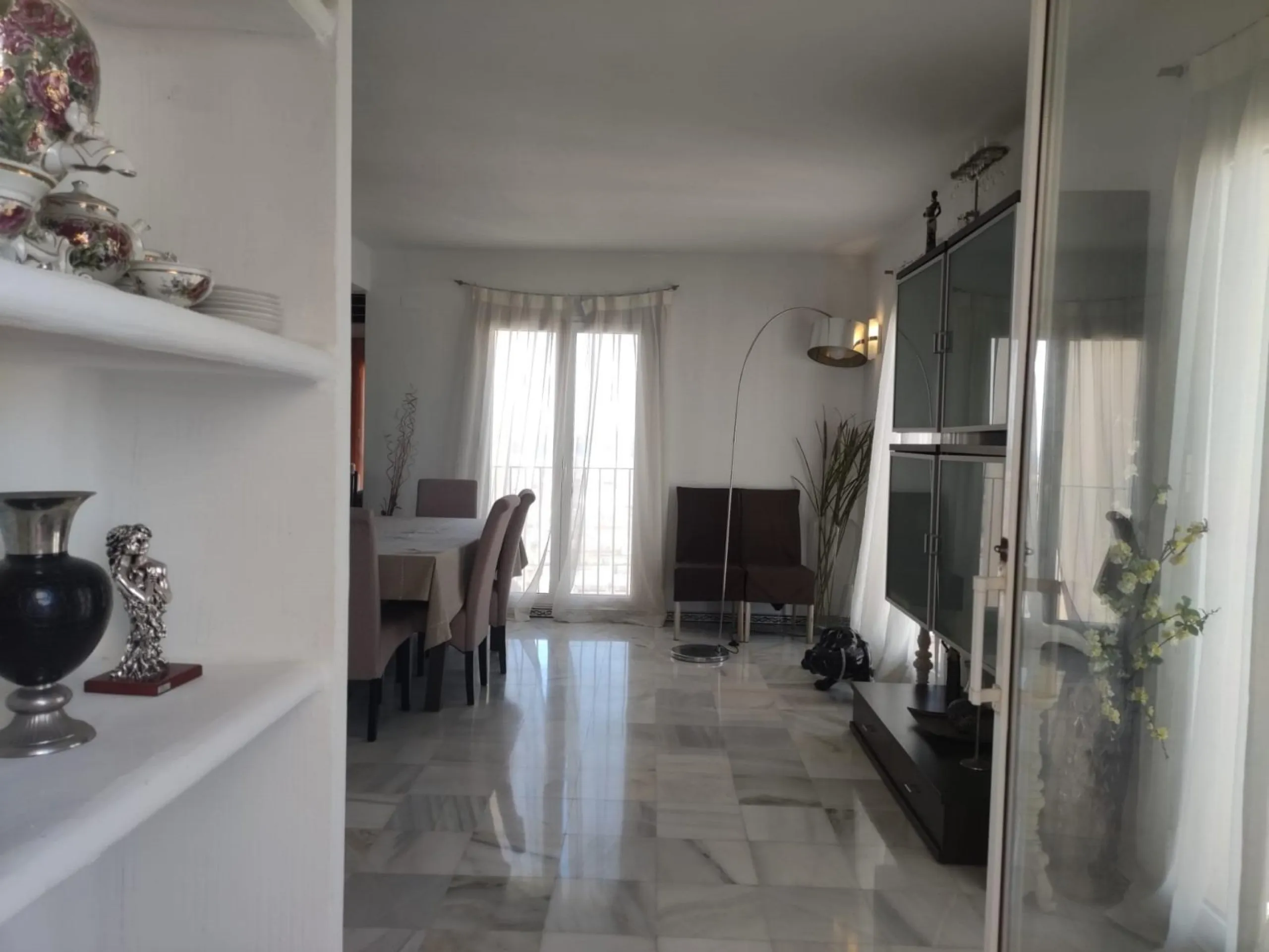 Ático duplex con vistas al mar en Torrevieja.