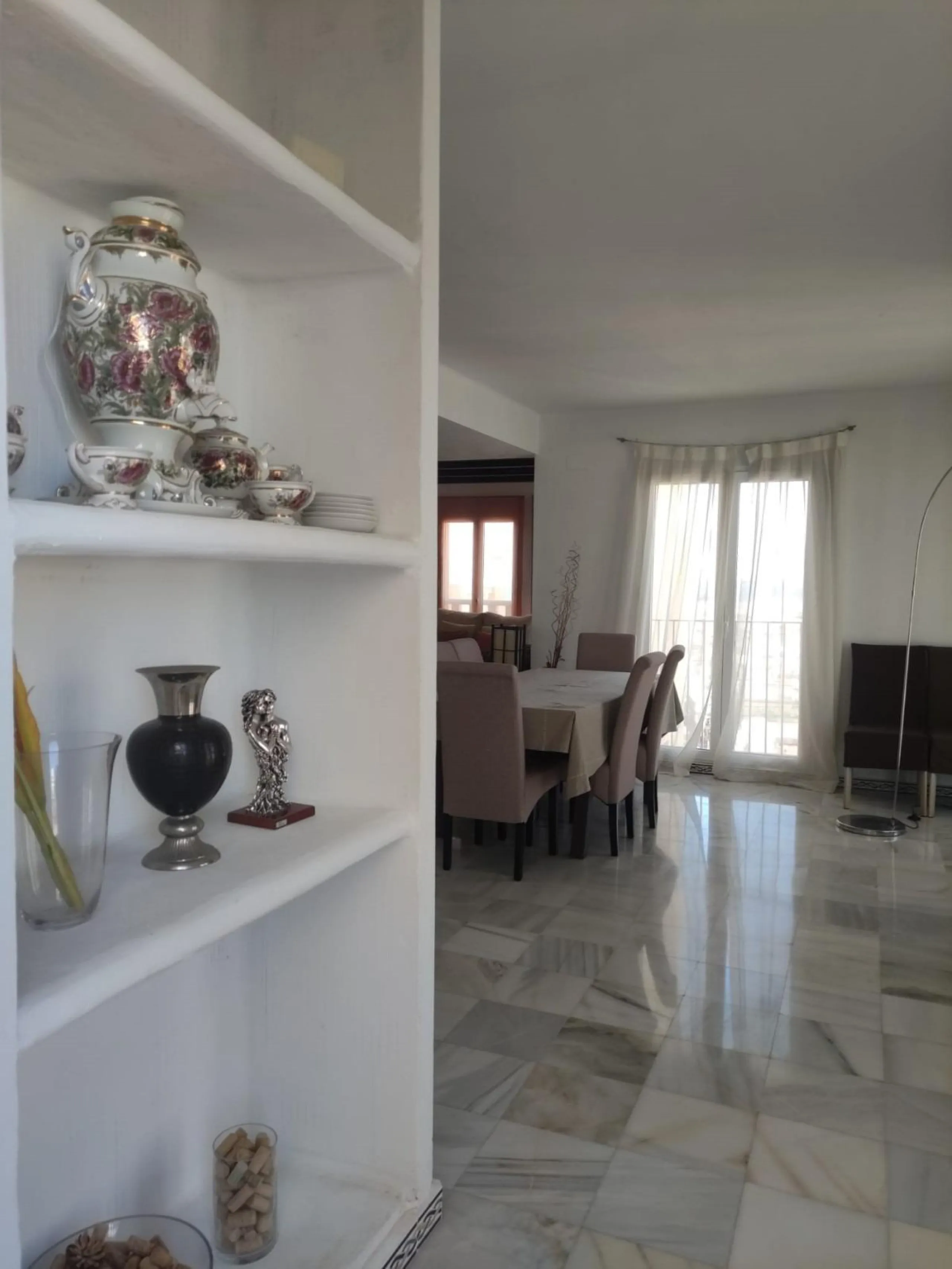 Ático duplex con vistas al mar en Torrevieja.