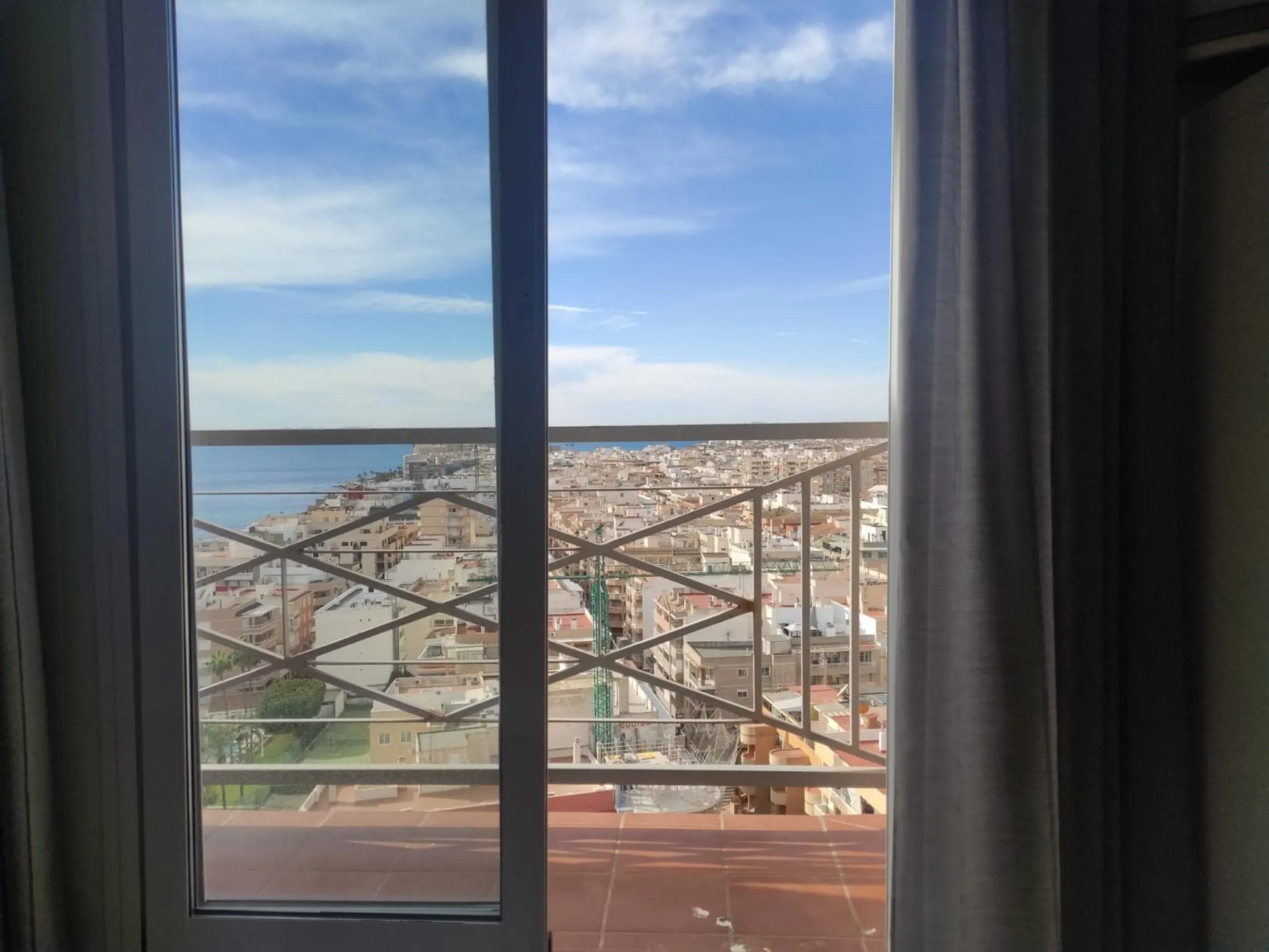 Ático duplex con vistas al mar en Torrevieja.