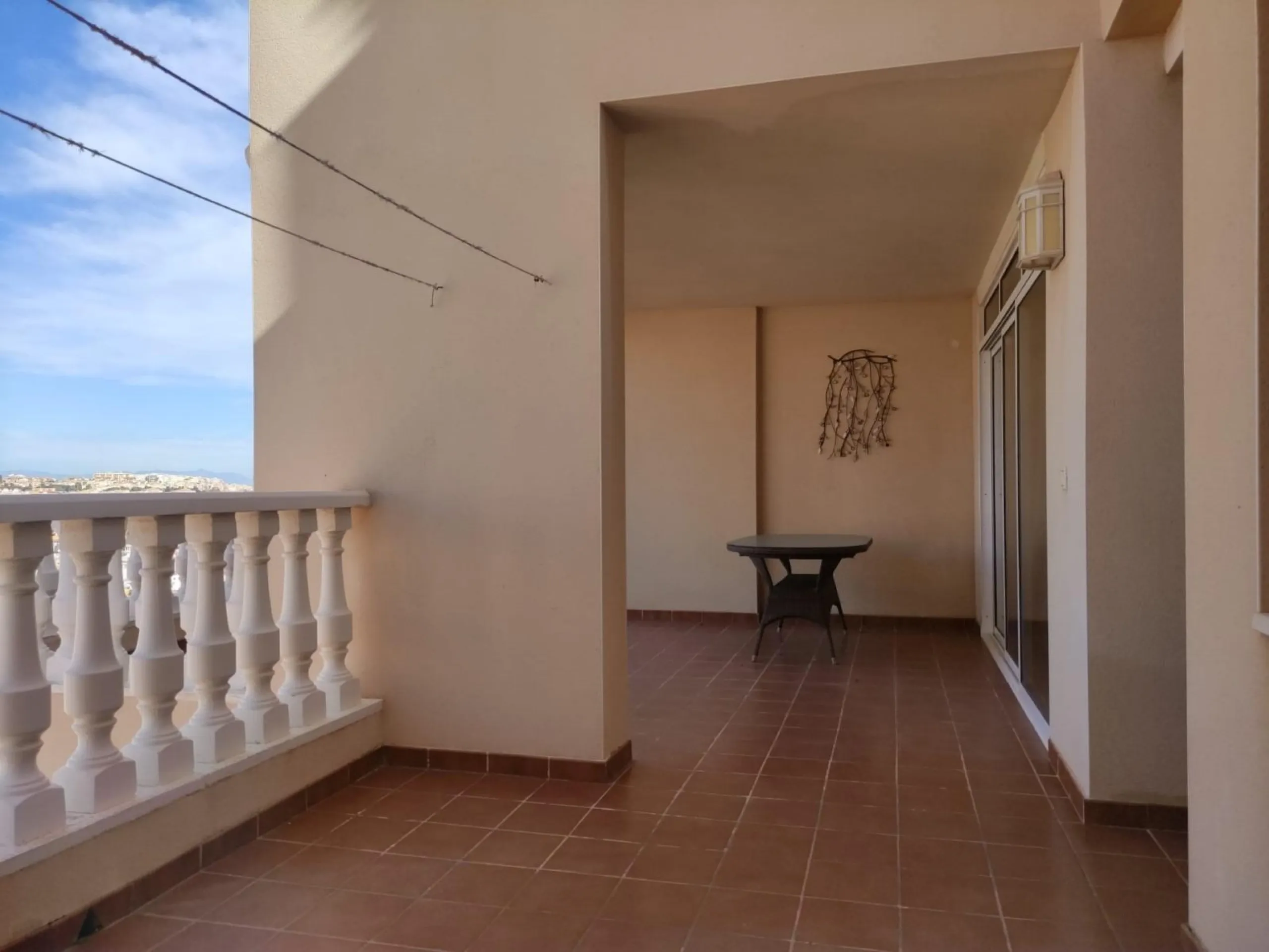 Ático duplex con vistas al mar en Torrevieja.