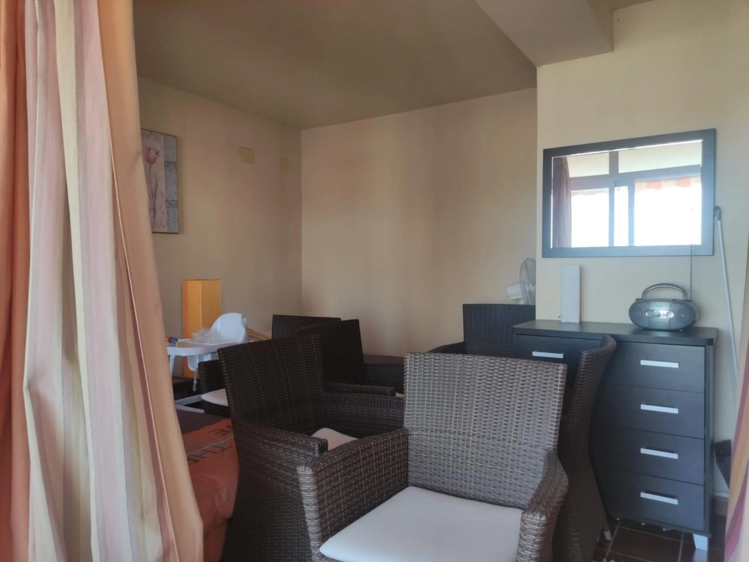 Ático duplex con vistas al mar en Torrevieja.