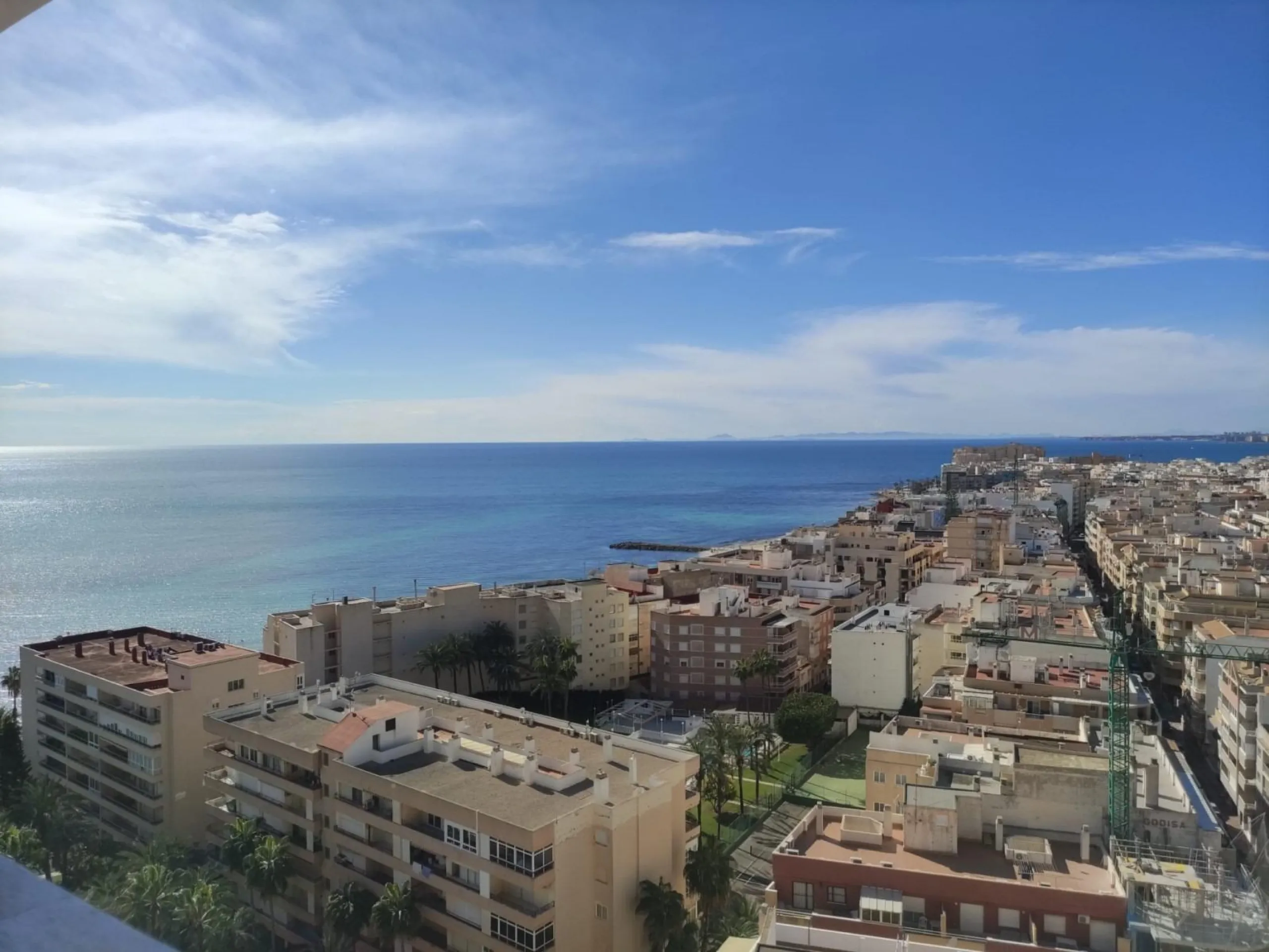 Ático duplex con vistas al mar en Torrevieja.