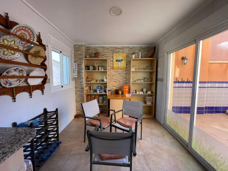 House 272 m² (133 m² built) in Bigastro, Alicante