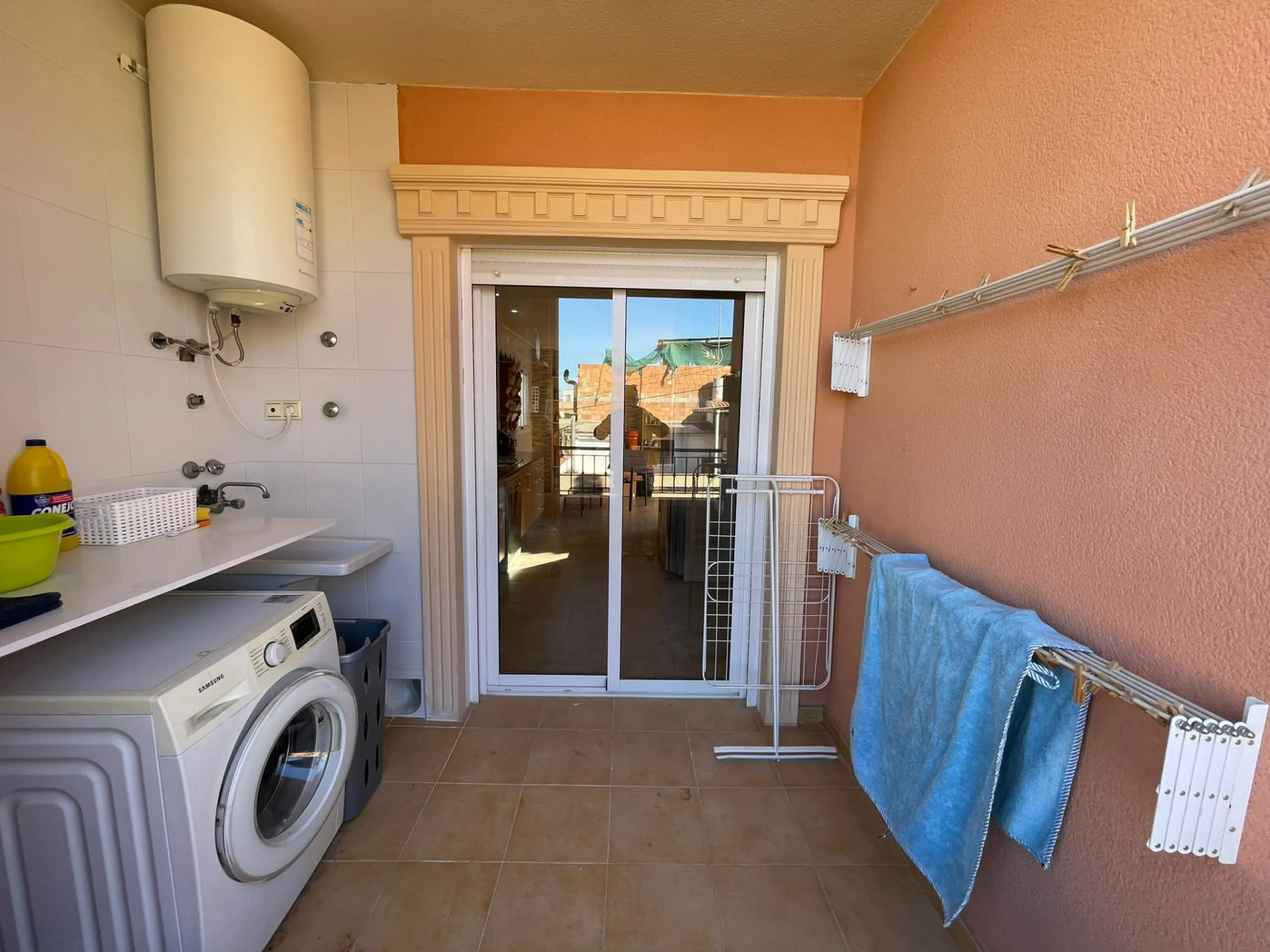 House 272 m² (133 m² built) in Bigastro, Alicante