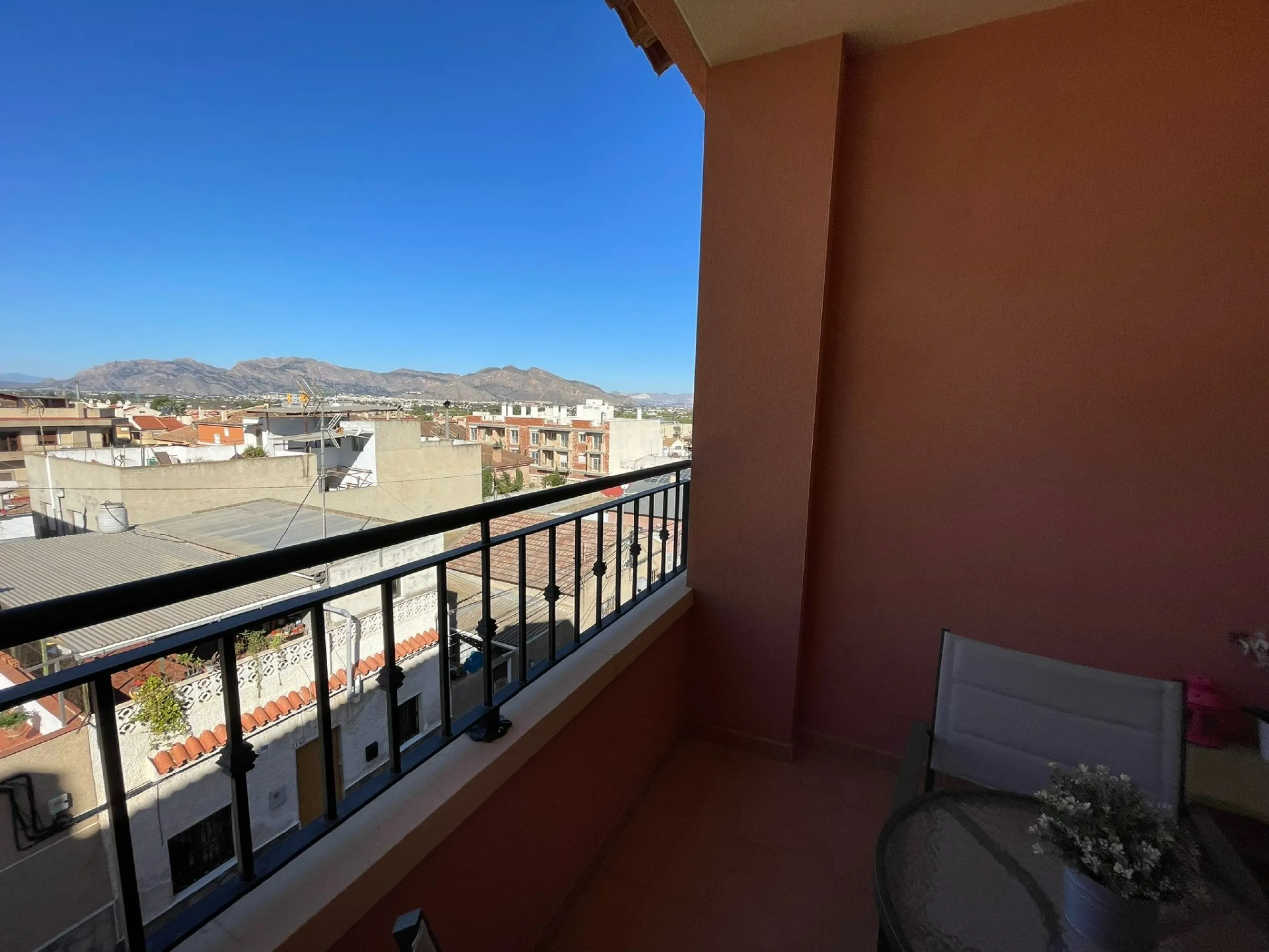 House 272 m² (133 m² built) in Bigastro, Alicante