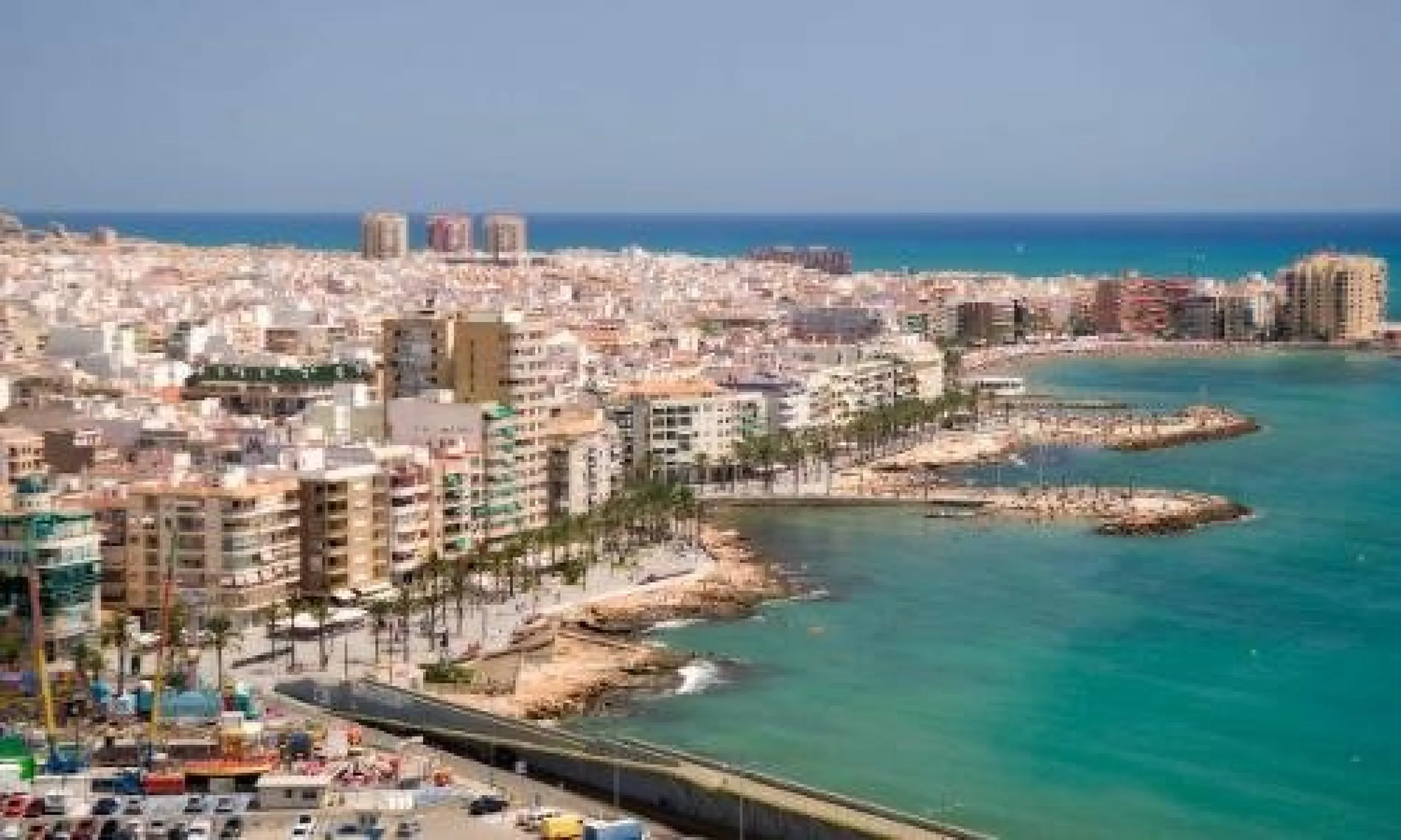 VILLAS DE OBRA NUEVA EN TORREVIEJA