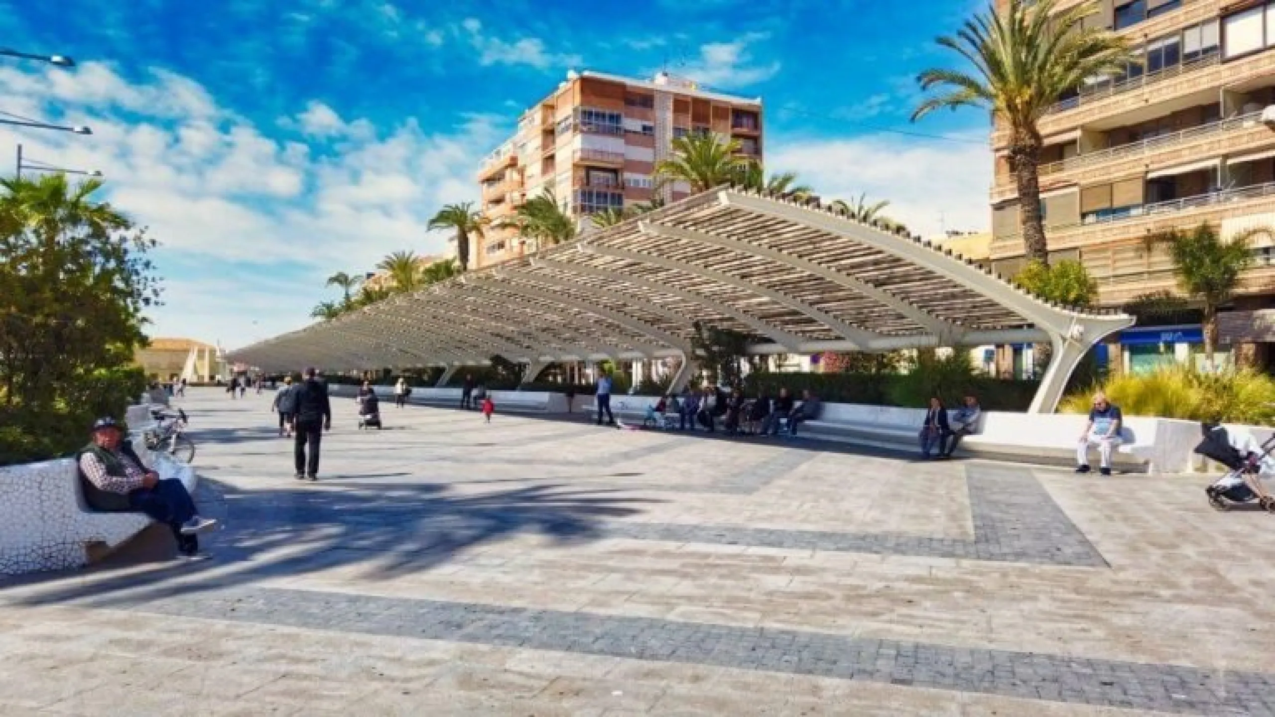 VILLAS DE OBRA NUEVA EN TORREVIEJA