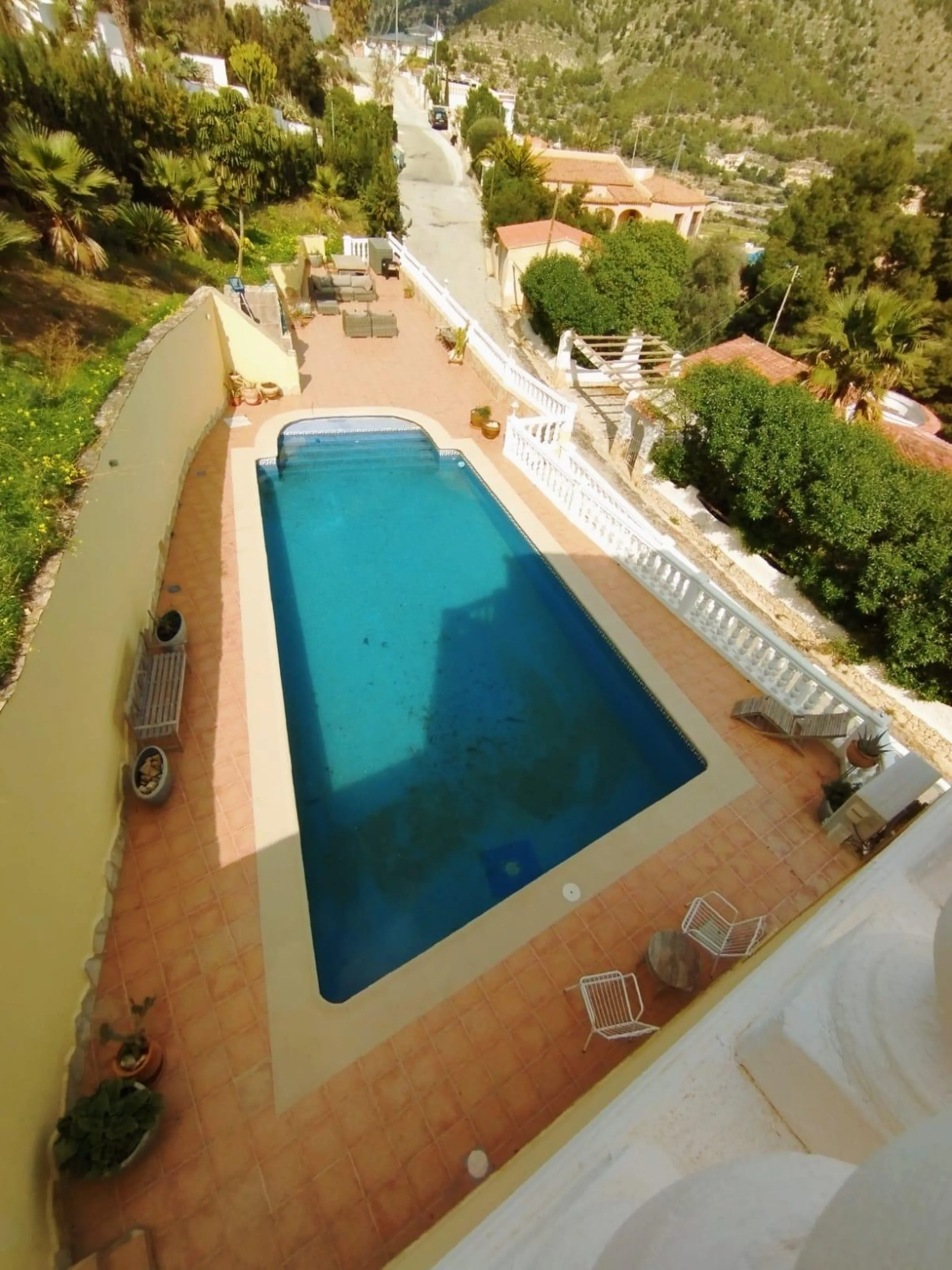 Exclusive villa in Calpe with panoramic views 🌅 and great investment opportunity 💼