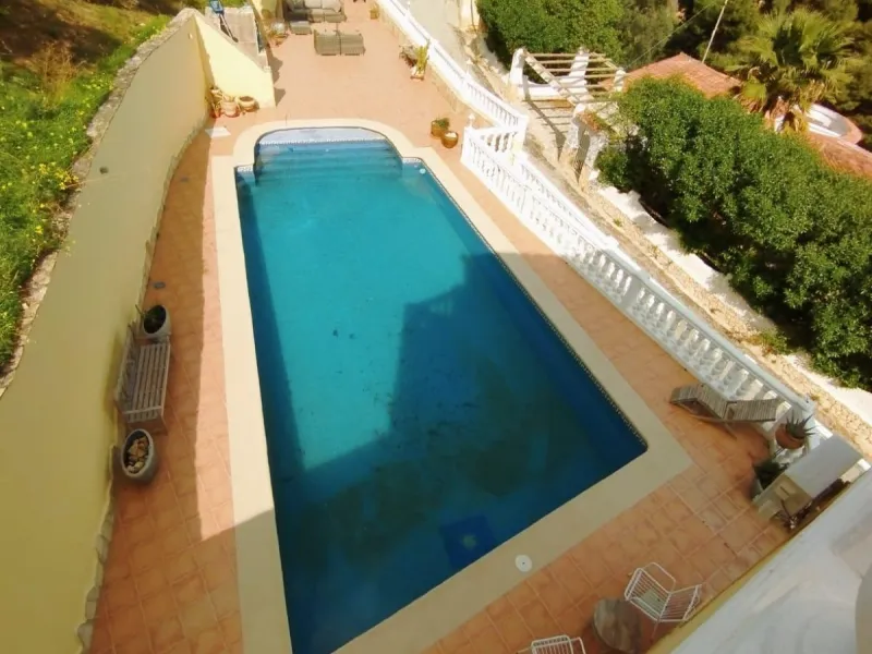 Exclusive villa in Calpe with panoramic views 🌅 and great investment opportunity 💼