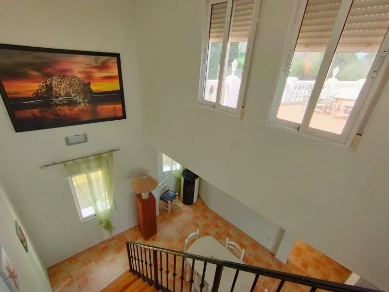 Exclusive villa in Calpe with panoramic views 🌅 and great investment opportunity 💼