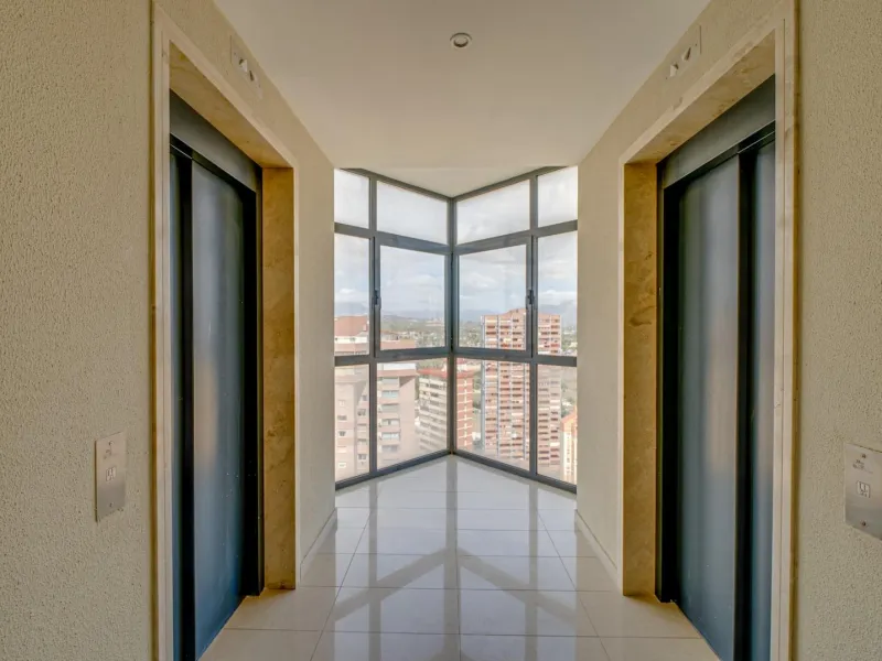 Bright apartment with amazing sea views