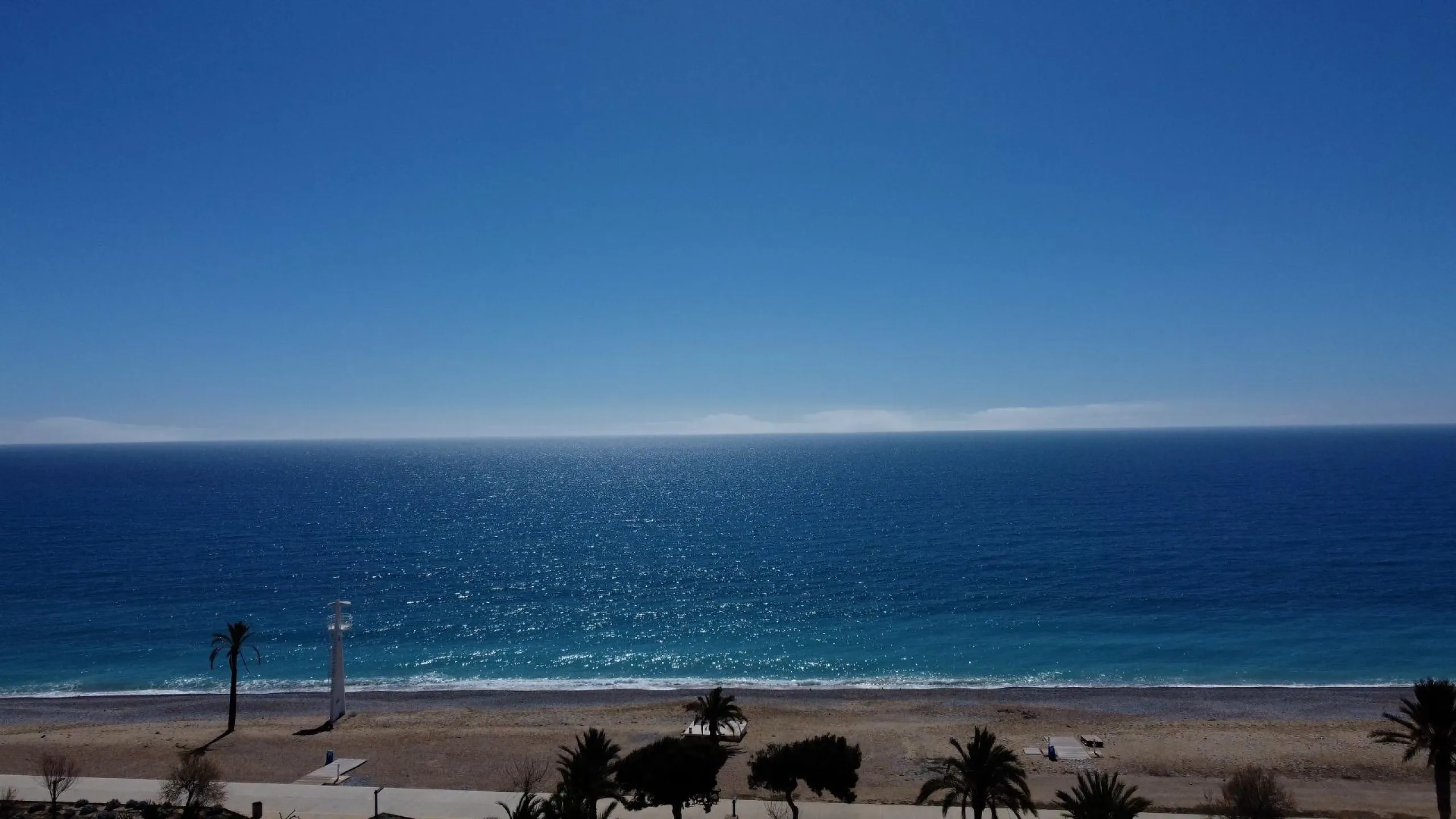 Magnifico apartamento frente el mar