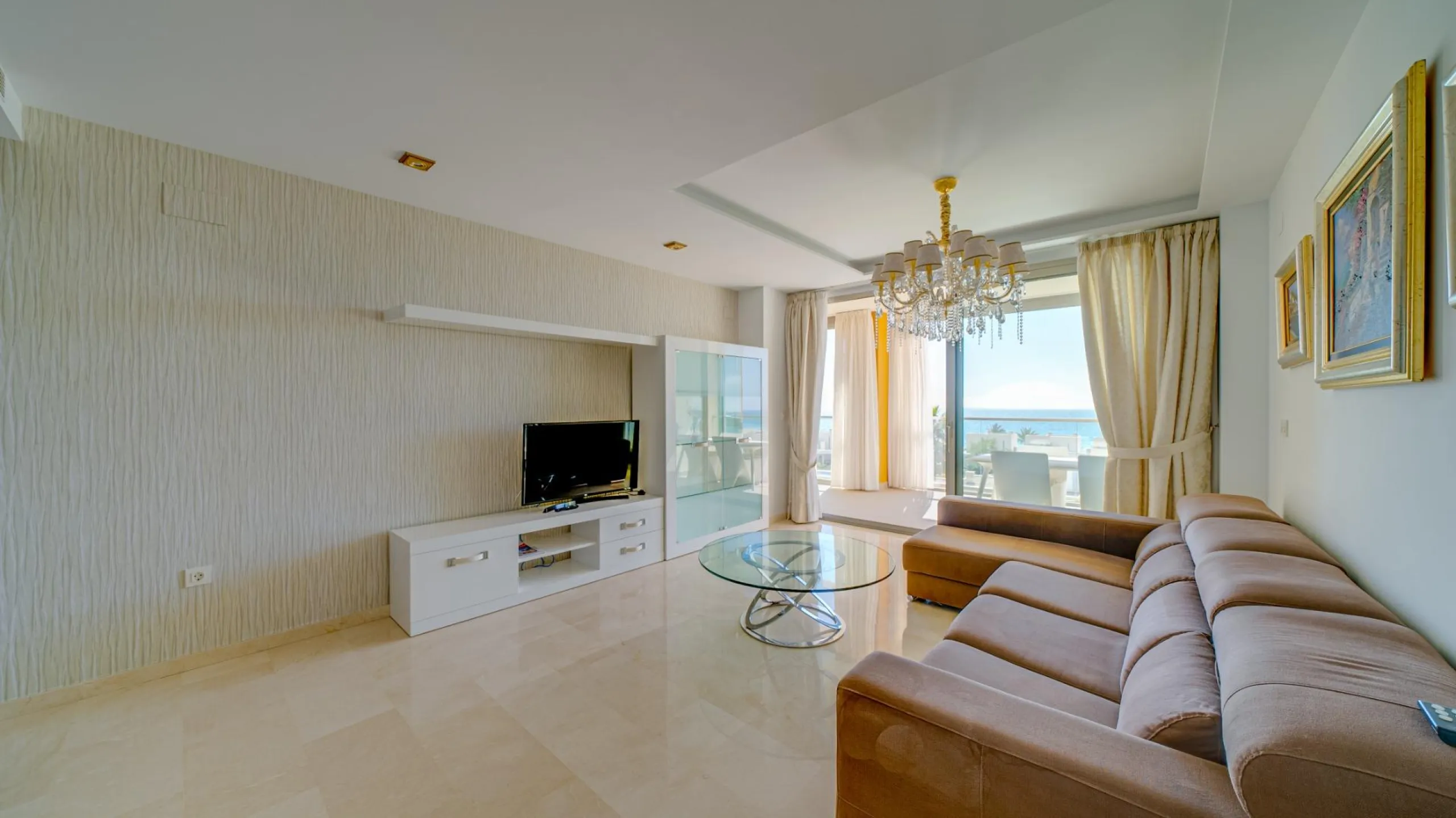 Magnifico apartamento frente el mar