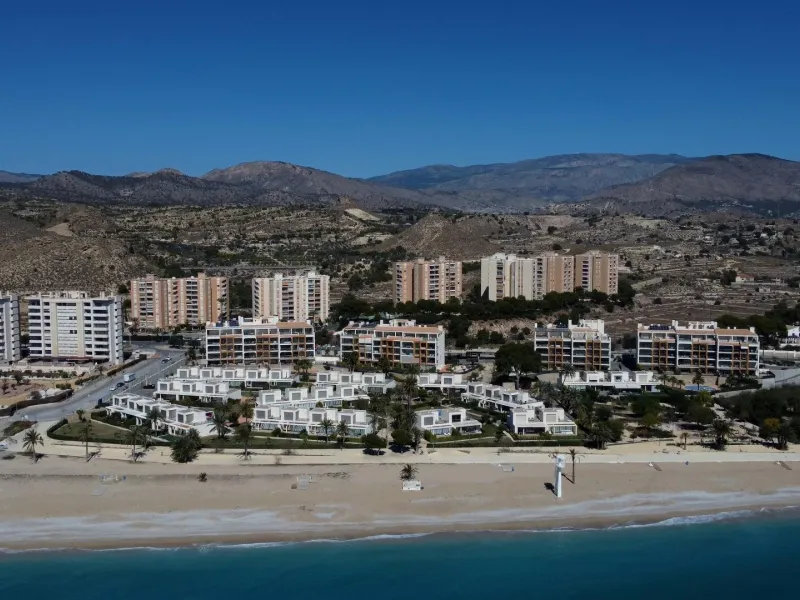 Magnifico apartamento frente el mar