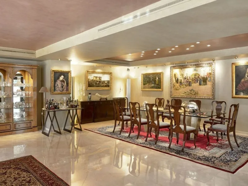 Spacious and elegant villa with pool in Terramar, Sitges