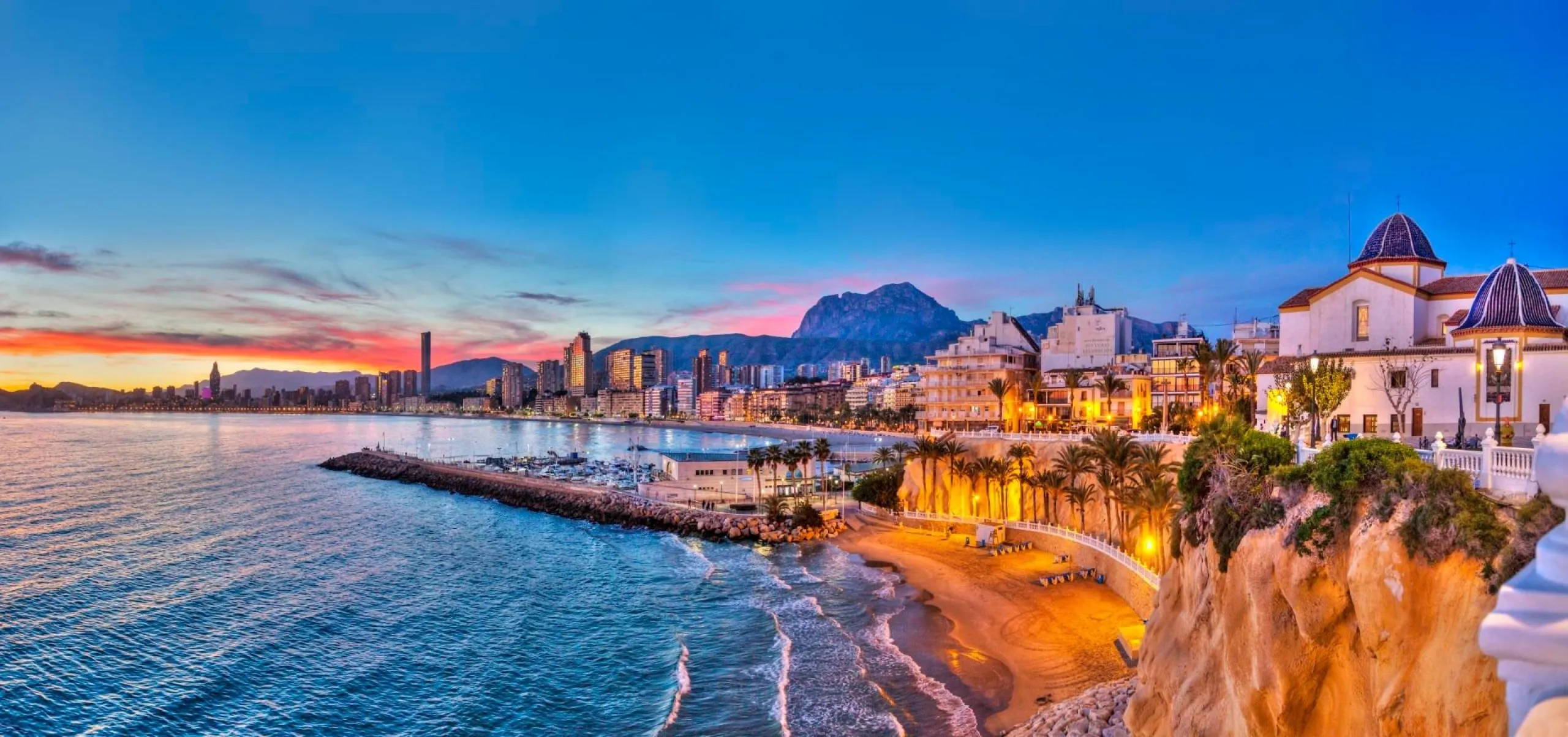New apartments and townhouses with sea views