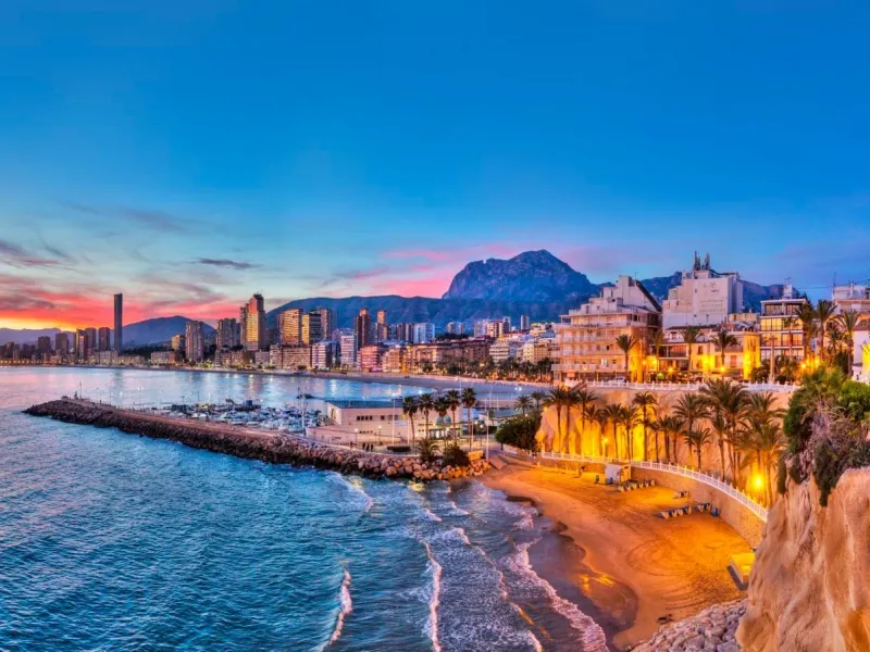 Nuevos apartamentos y adosados con vistas al mar
