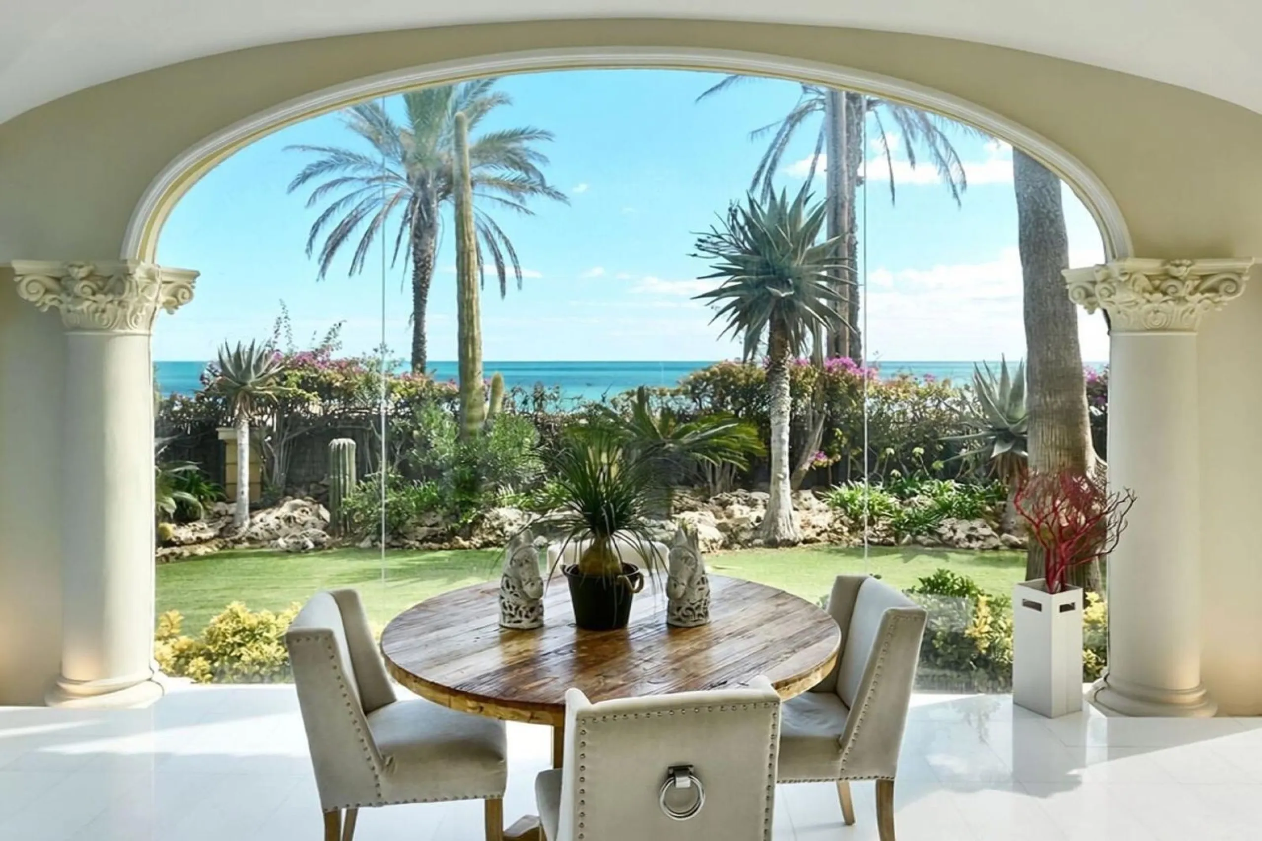 Villa histórica y exclusiva frente al mar en Sitges
