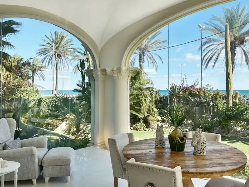 Villa histórica y exclusiva frente al mar en Sitges