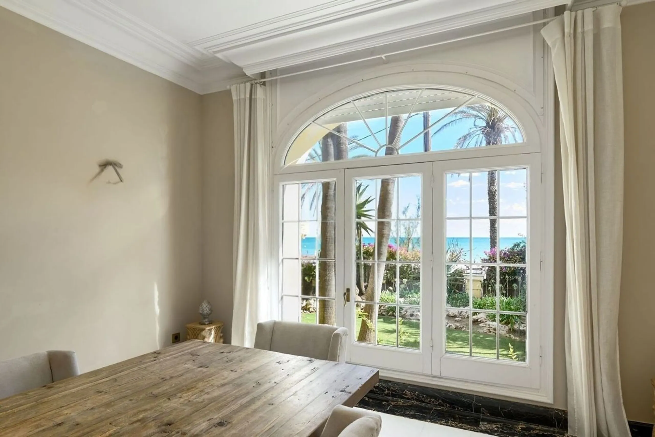 Villa histórica y exclusiva frente al mar en Sitges