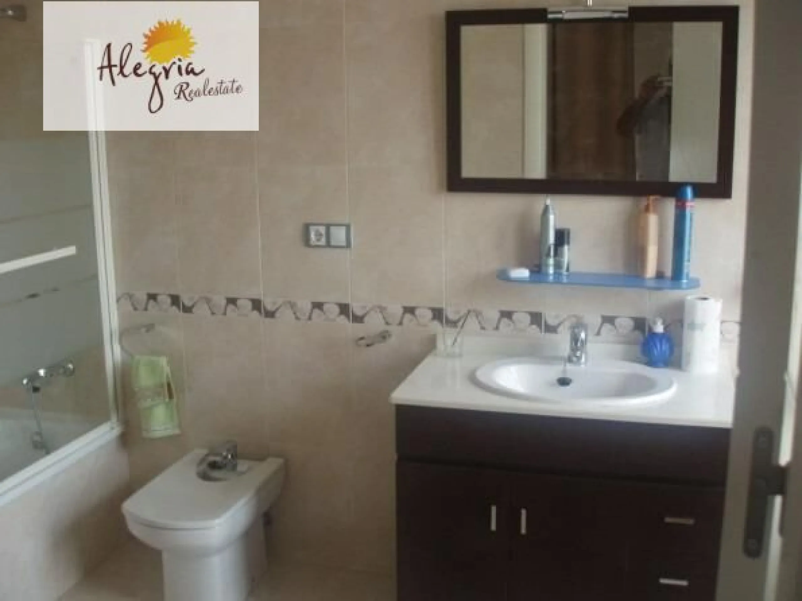 Detached villa for sale in Montesol