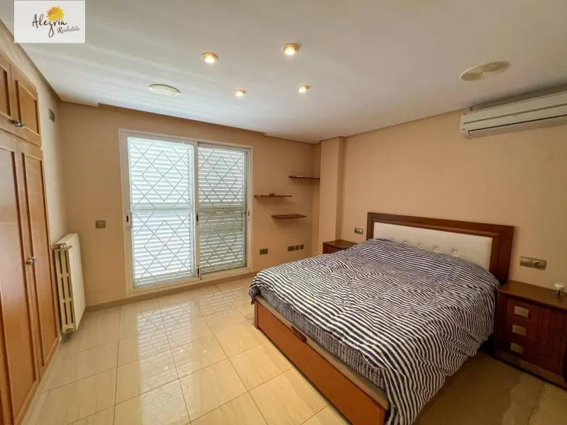 LUXURY VILLA IN VALENCIA