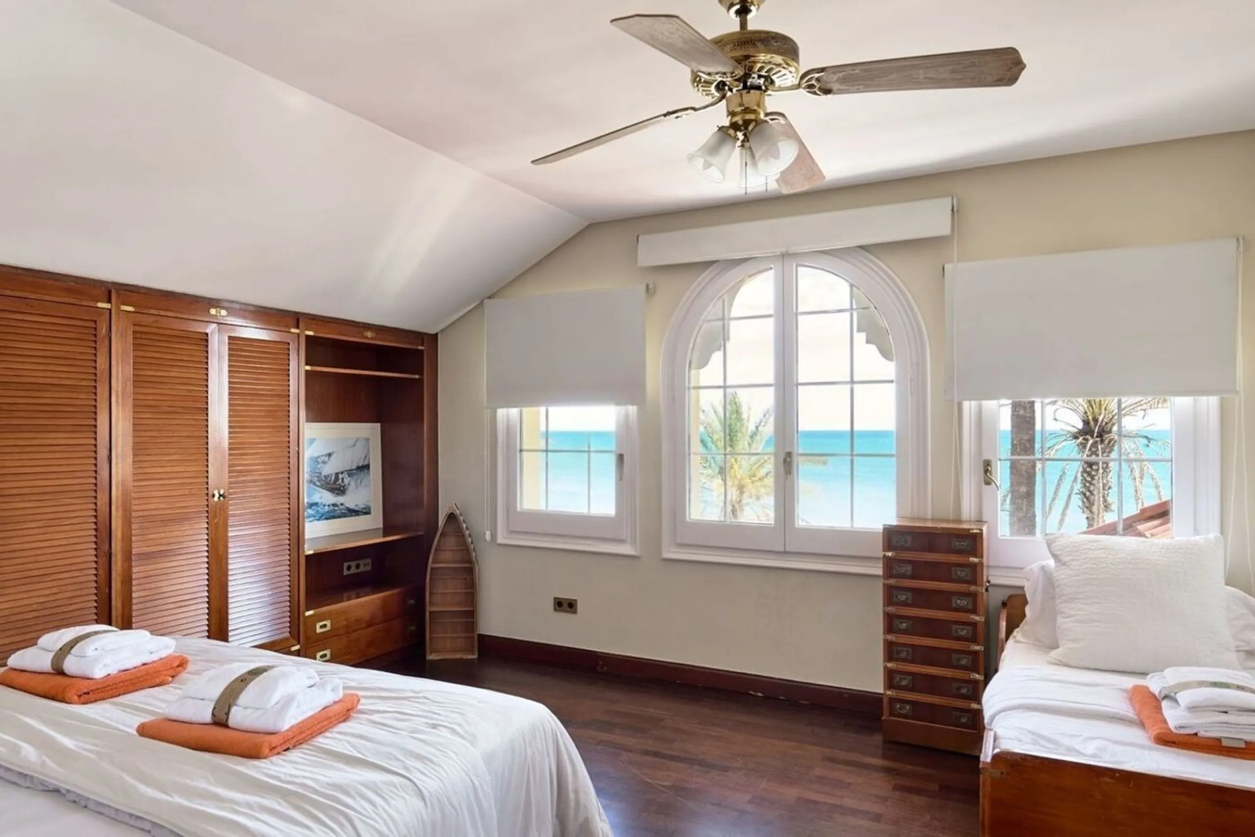 Villa histórica y exclusiva frente al mar en Sitges