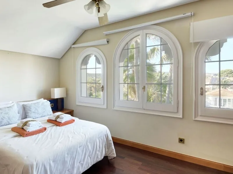 Villa histórica y exclusiva frente al mar en Sitges