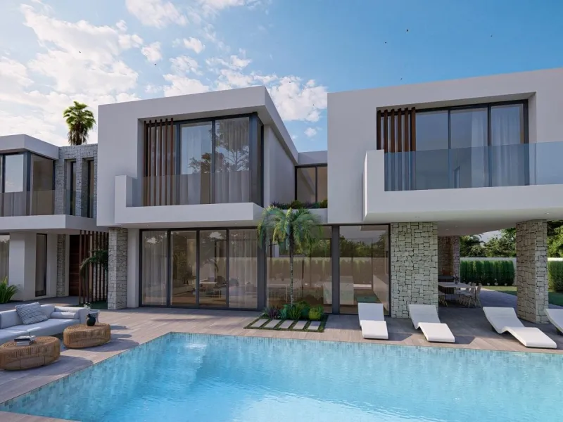 New luxury villa with pool in Albir