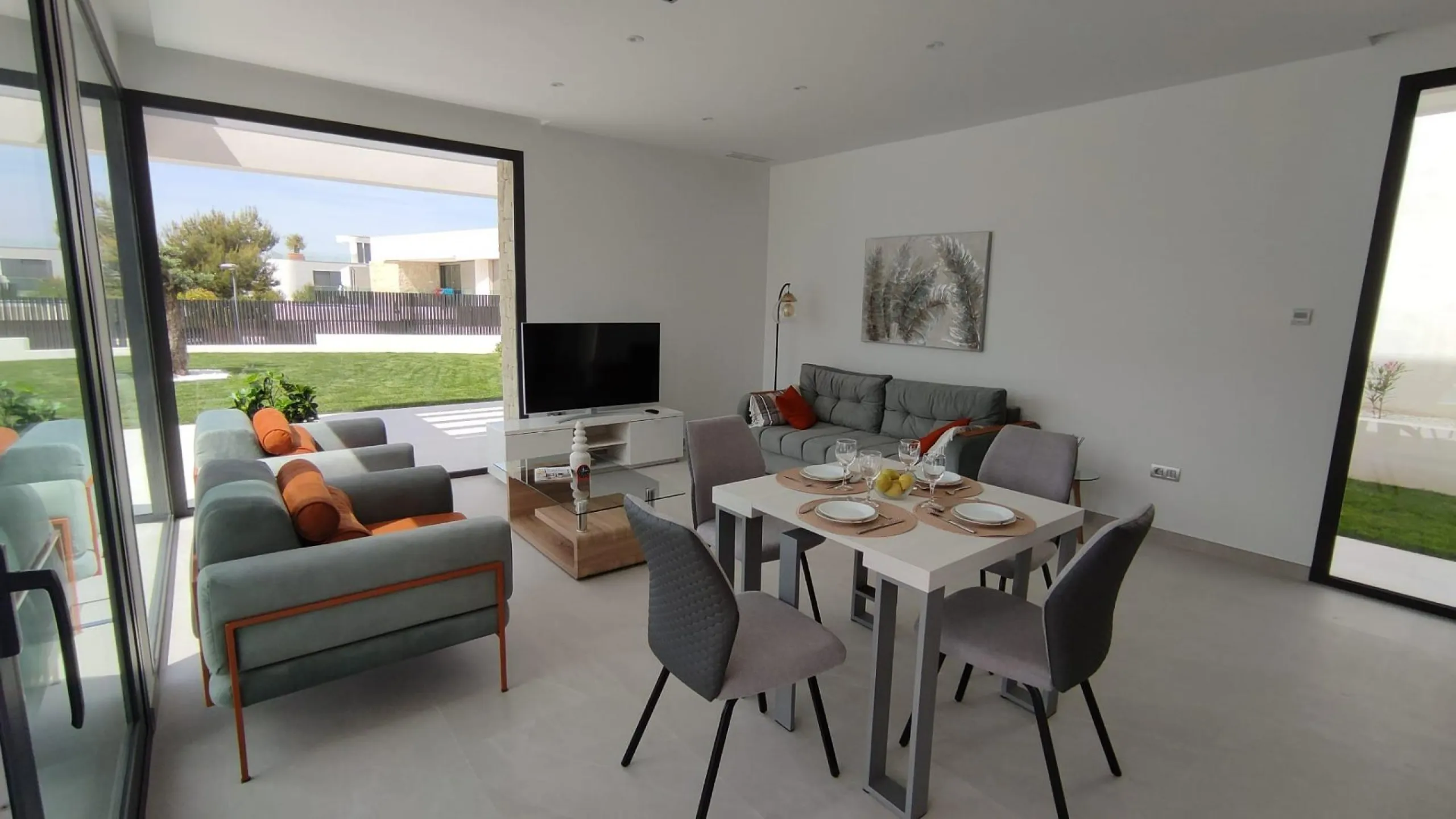 VILLA AVAILABLE FOR LONG-TERM RENTAL FROM 1 SEPTEMBER