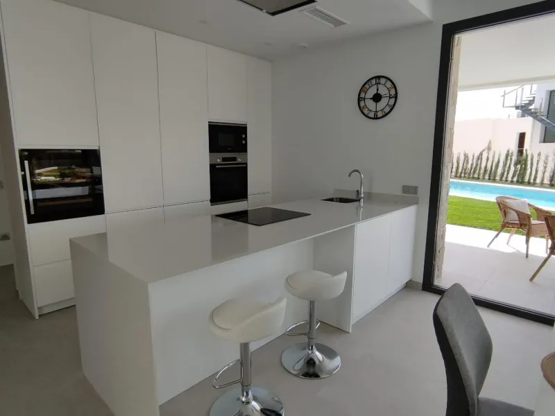 VILLA AVAILABLE FOR LONG-TERM RENTAL FROM 1 SEPTEMBER