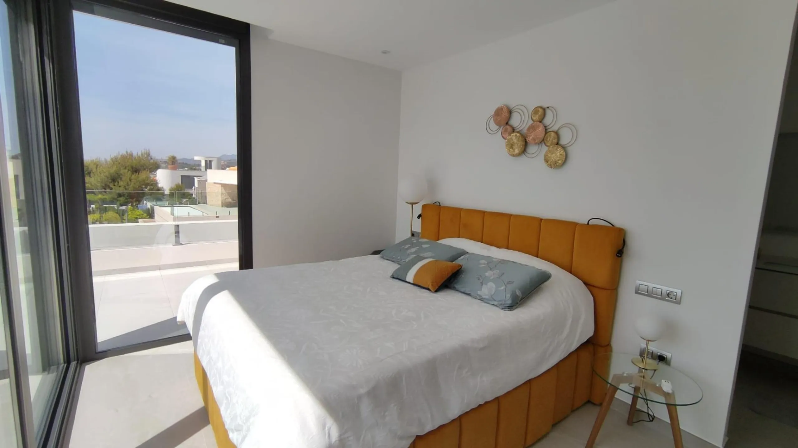 VILLA AVAILABLE FOR LONG-TERM RENTAL FROM 1 SEPTEMBER