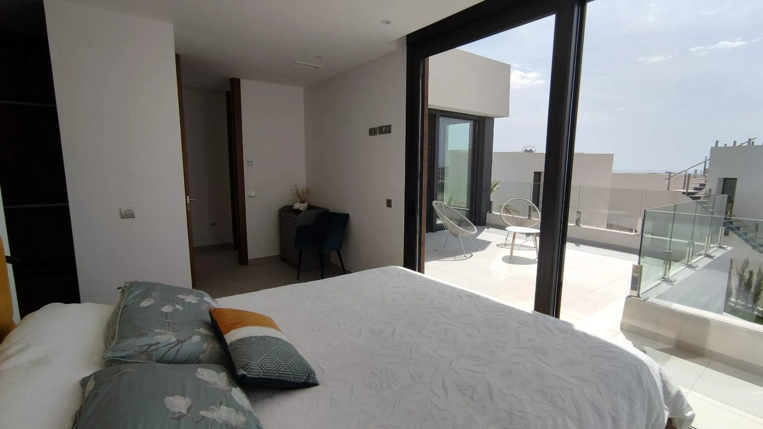 VILLA AVAILABLE FOR LONG-TERM RENTAL FROM 1 SEPTEMBER