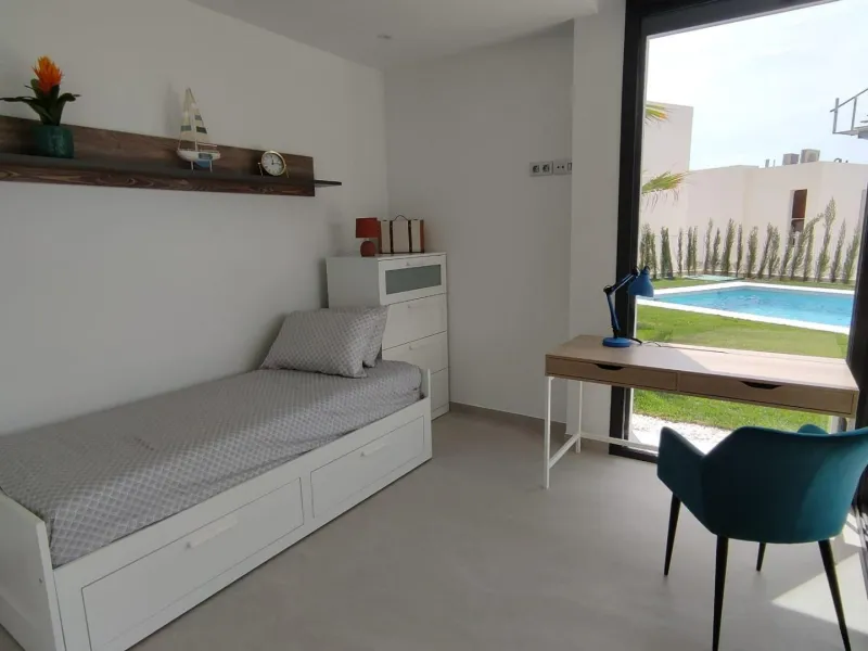 VILLA AVAILABLE FOR LONG-TERM RENTAL FROM 1 SEPTEMBER