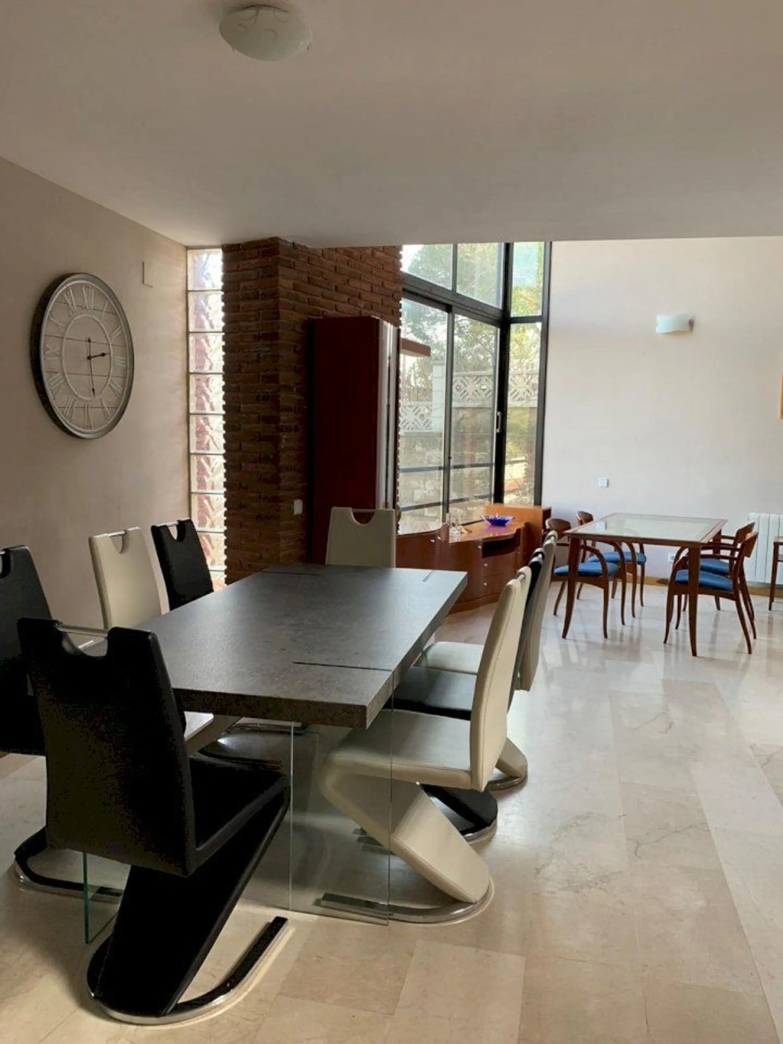 Casa moderna y luminosa con piscina en Montemar, Castelldefels