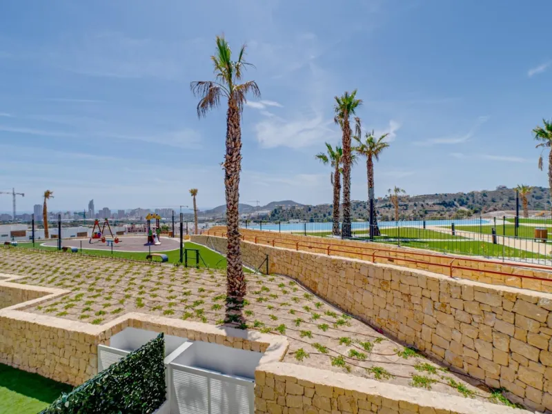 New spacious duplex in Finestrat.
