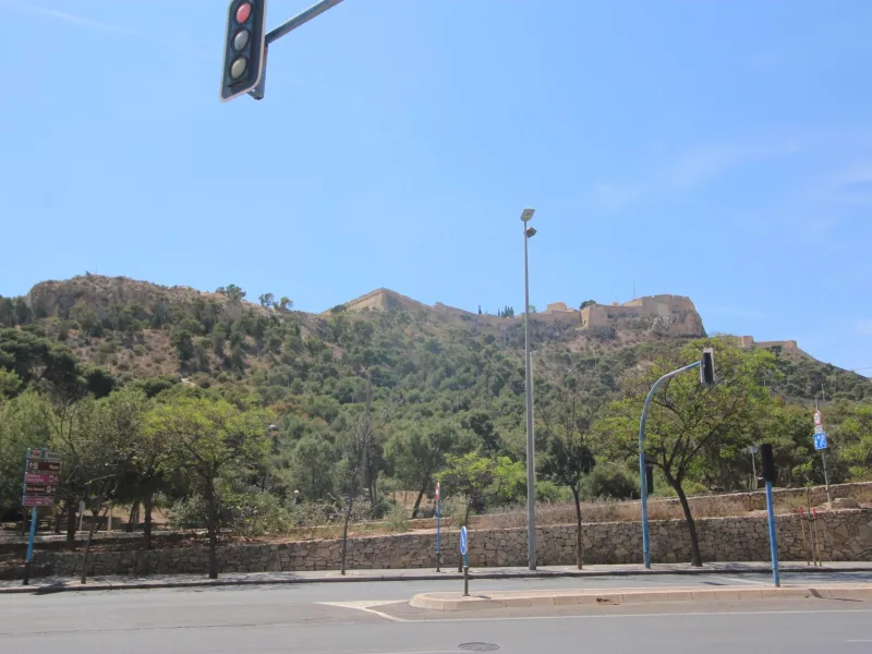 EDIFICIO EN VENTA EN ALICANTE - PLA DEL BON REPOS