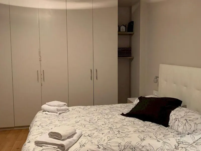 Casa moderna y luminosa con piscina en Montemar, Castelldefels