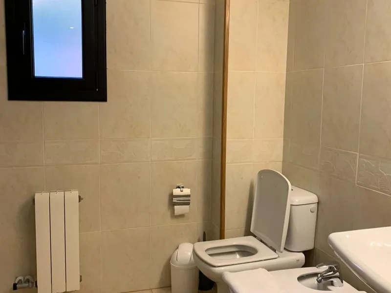 Casa moderna y luminosa con piscina en Montemar, Castelldefels